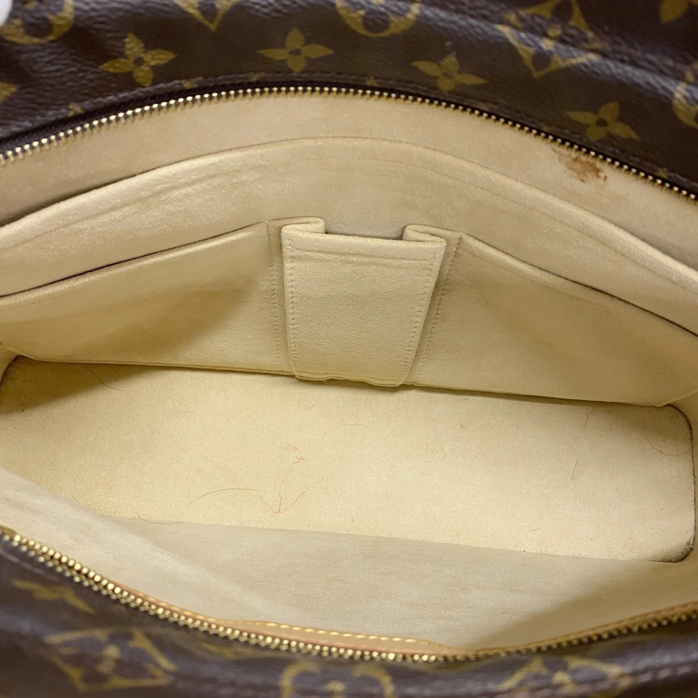 LOUIS VUITTON Brown Monogram Tote Bag - Picture 4 of 10